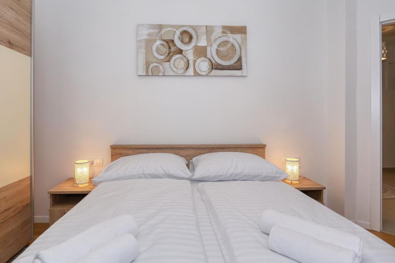 זאדאר Apartments Perla With Free Parking מראה חיצוני תמונה