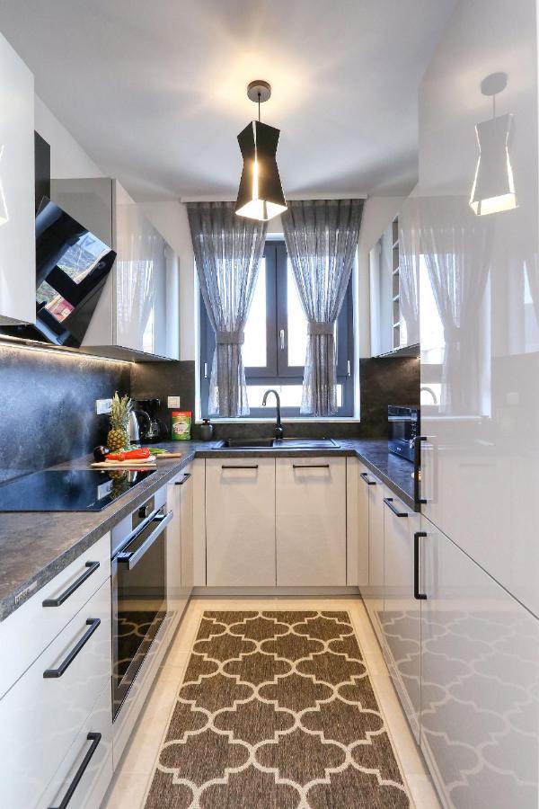 זאדאר Apartments Perla With Free Parking מראה חיצוני תמונה