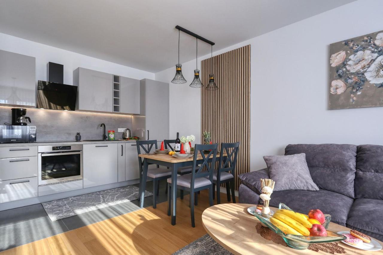 זאדאר Apartments Perla With Free Parking מראה חיצוני תמונה