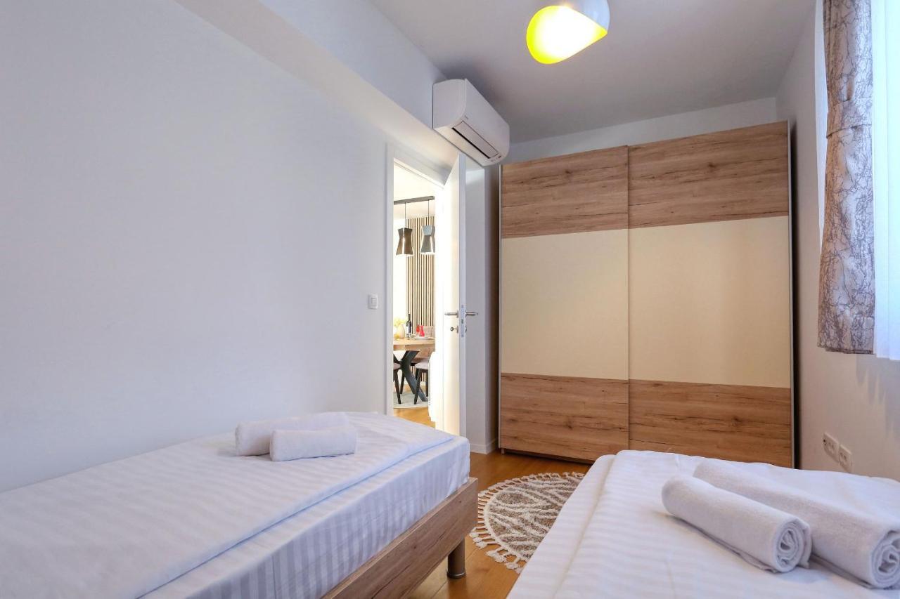 זאדאר Apartments Perla With Free Parking מראה חיצוני תמונה