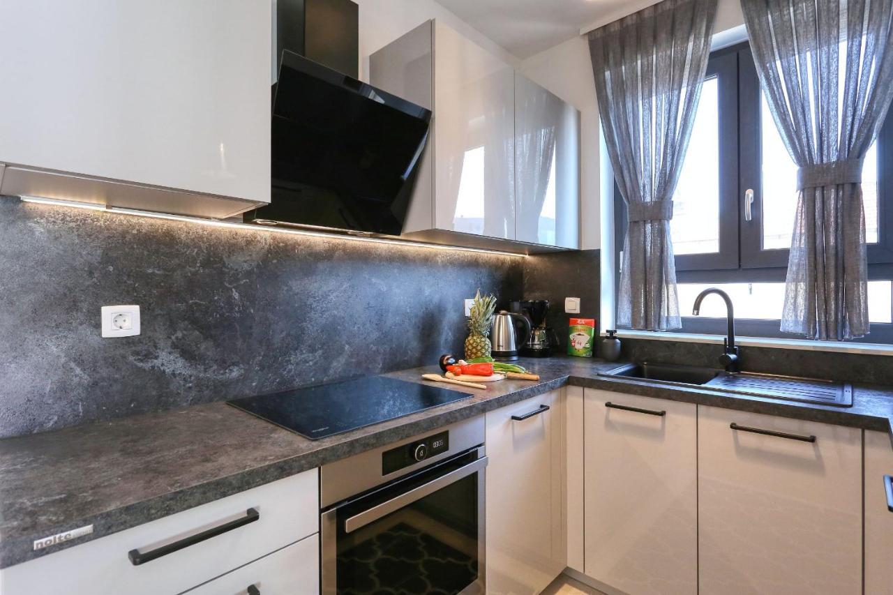 זאדאר Apartments Perla With Free Parking מראה חיצוני תמונה